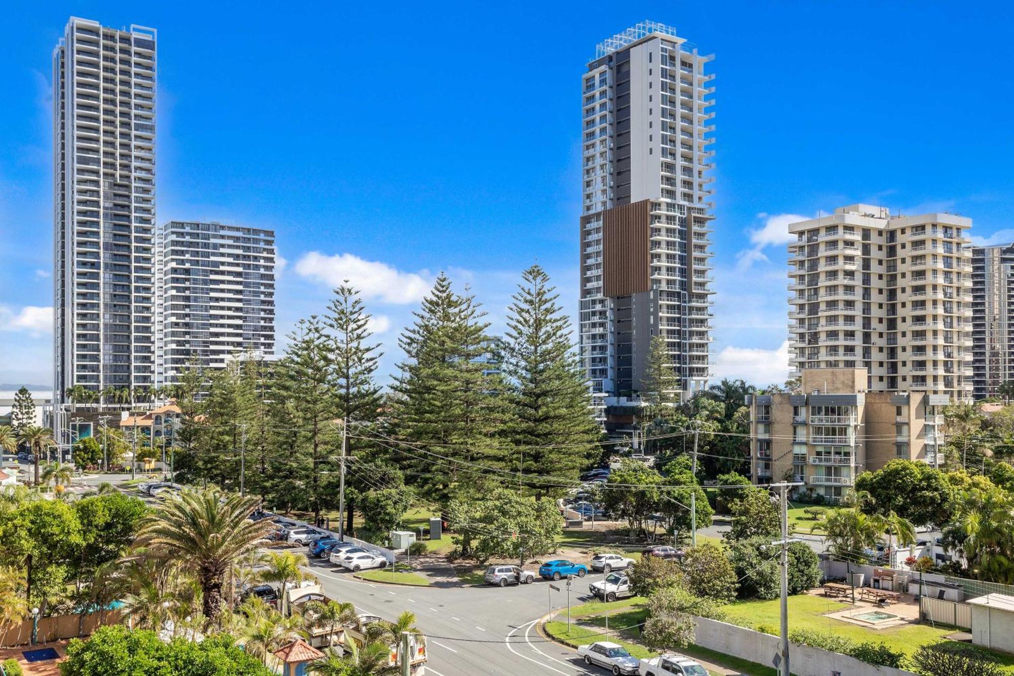 Hi Ho Beach Apartments On Broadbeach Gold Coast Eksteriør bilde